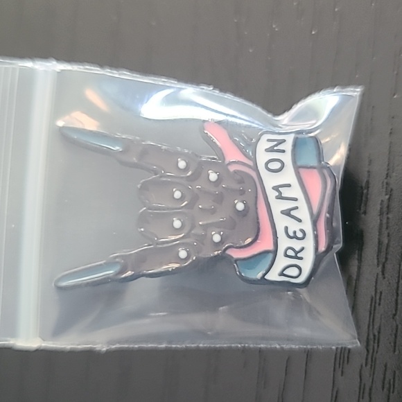 Freddy Krueger "Dream On" Enamel Pin - Picture 3 of 3